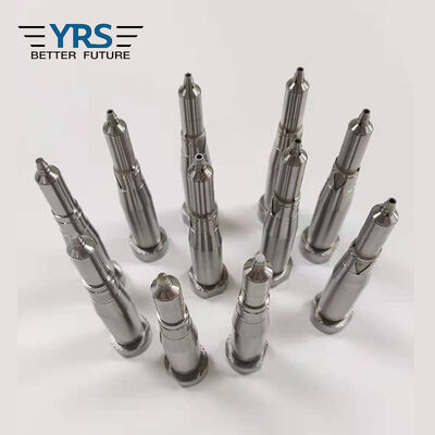 플라스틱 몰드 부분을 닦기